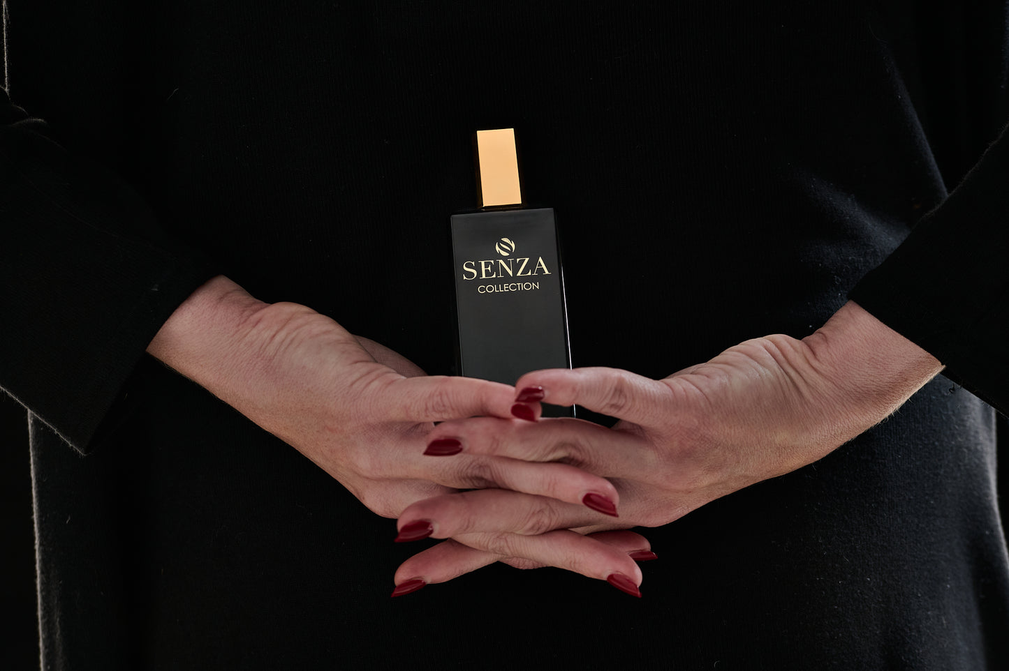 PRIVATE COLLECTION - DARK KNIGHT